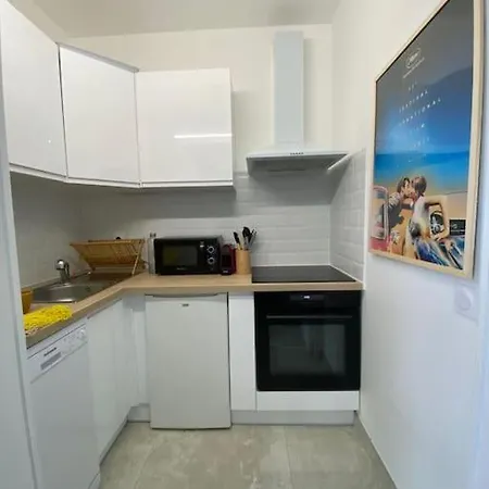 Apartment Refait A Neuf Face *