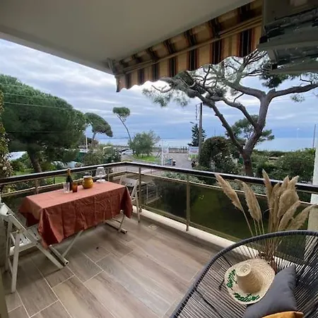 Refait A Neuf Face Apartment Cannes
